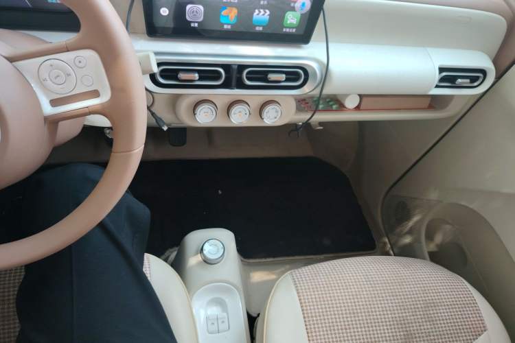 Used Wuling Hongguang MINIEV 2024 3rd Generation 215km Youth Edition Gear Lever