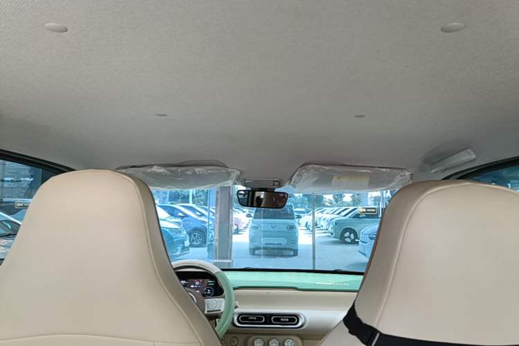 Used Wuling Hongguang MINIEV 2024 3rd Generation 215km Youth Edition Headliner