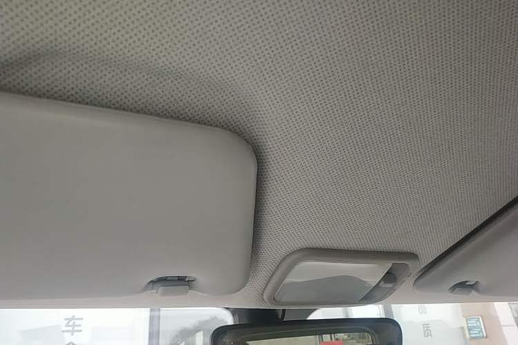 Used Wuling Hongguang MINIEV 2024 3rd Generation 215km Advanced Version Headliner