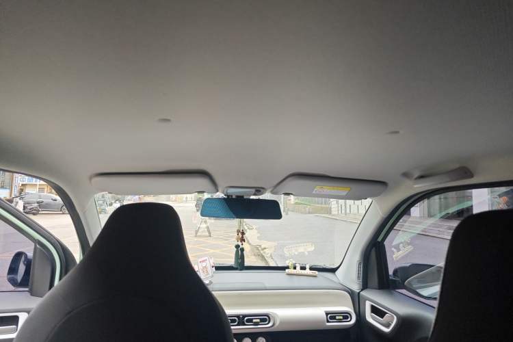 Used Wuling Hongguang MINIEV 2024 3rd Generation 215km Youth Edition Headliner