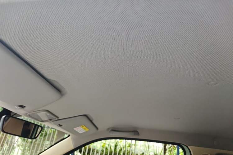 Used Wuling Hongguang MINIEV 2024 3rd Generation 215km Youth Edition Headliner