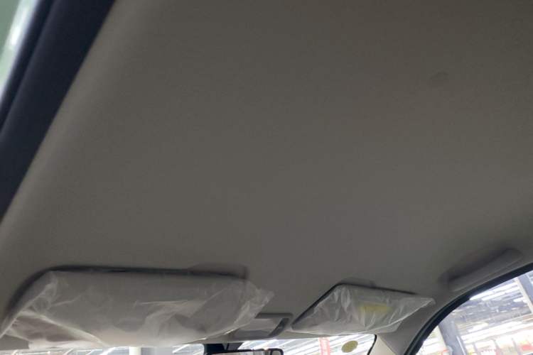 Used Wuling Hongguang MINIEV 2024 3rd Generation 215km Youth Edition Headliner
