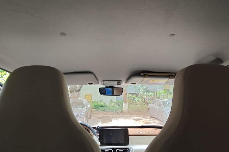 Used Wuling Hongguang MINIEV 2024 3rd Generation 215km Advanced Version Headliner