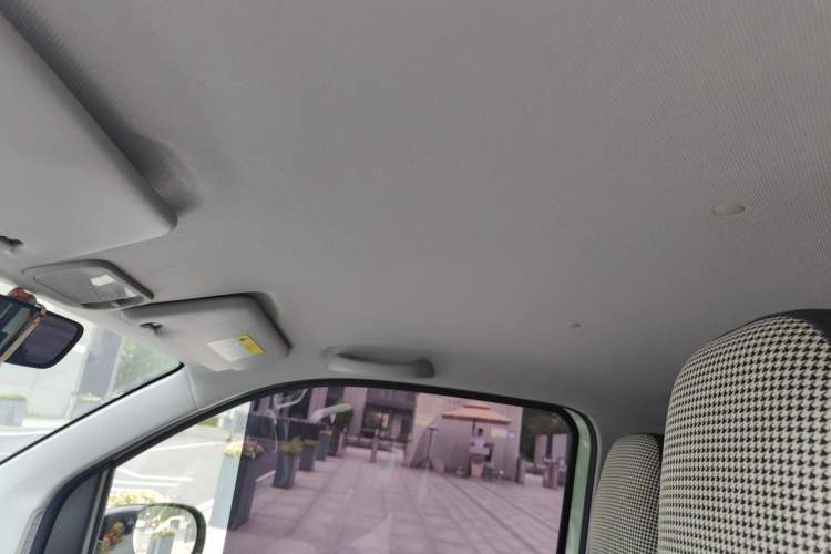Used Wuling Hongguang MINIEV 2024 3rd Generation 215km Advanced Version Headliner