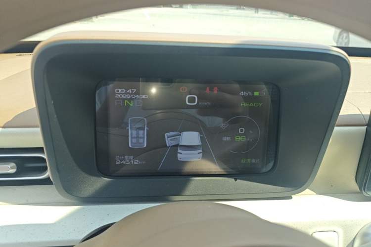 Used Wuling Hongguang MINIEV 2024 3rd Generation 215km Advanced Version Instrument Cluster
