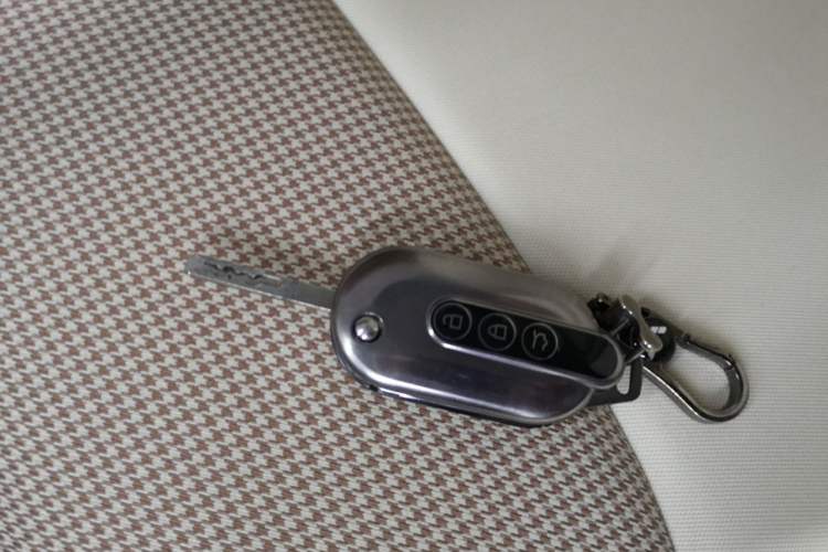 Used Wuling Hongguang MINIEV 2024 3rd Generation 215km Youth Edition Interior 1
