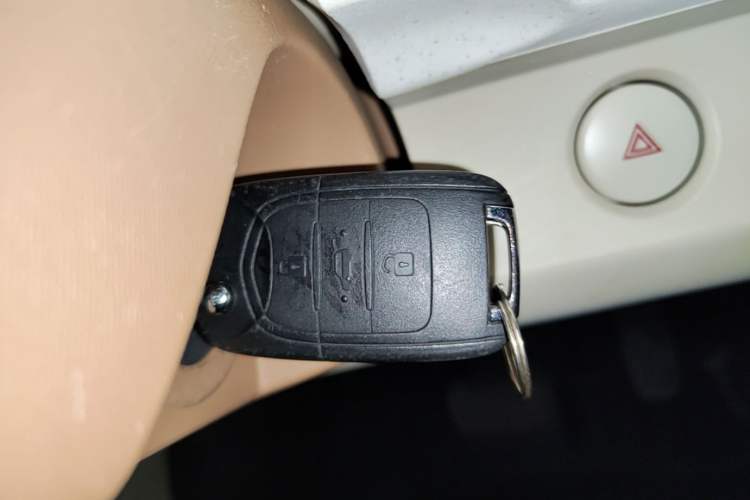 Used Wuling Hongguang MINIEV 2024 3rd Generation 215km Youth Edition Interior 1