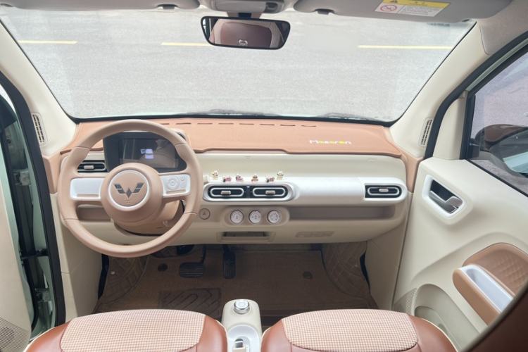Used Wuling Hongguang MINIEV 2024 3rd Generation 215km Youth Edition Interior 1