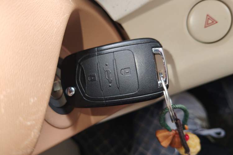 Used Wuling Hongguang MINIEV 2024 3rd Generation 215km Youth Edition Interior 1