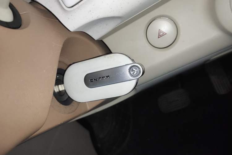 Used Wuling Hongguang MINIEV 2024 3rd Generation 170 km Interior 1