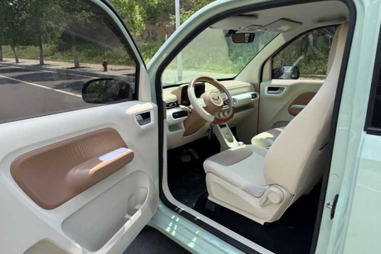 Used Wuling Hongguang MINIEV 2024 3rd Generation 215km Youth Edition Interior 7