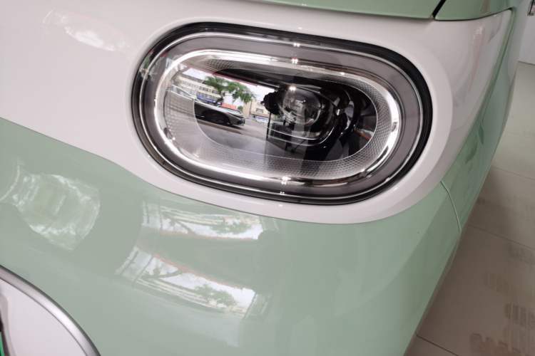 Used Wuling Hongguang MINIEV 2024 3rd Generation 215km Youth Edition Left Front Headlight