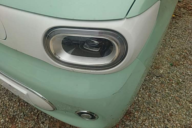 Used Wuling Hongguang MINIEV 2024 3rd Generation 215km Advanced Version Left Front Headlight