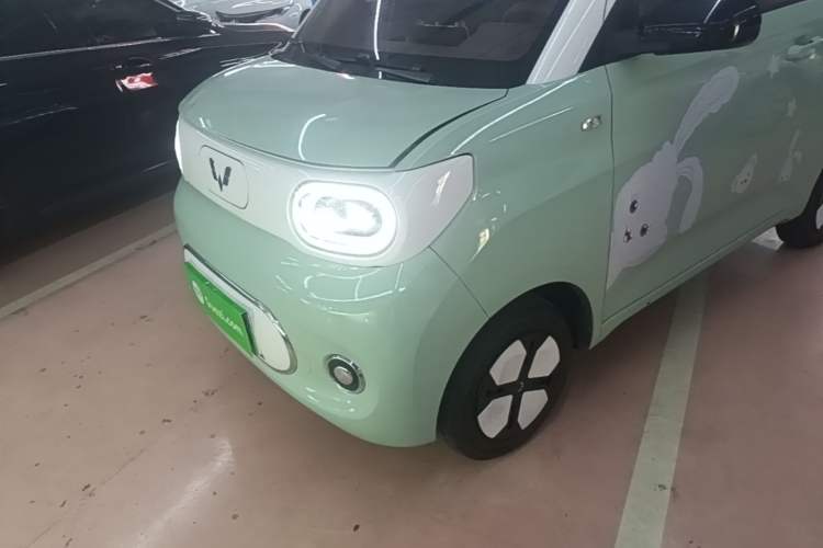 Used Wuling Hongguang MINIEV 2024 3rd Generation 215km Advanced Version Left Front Headlight