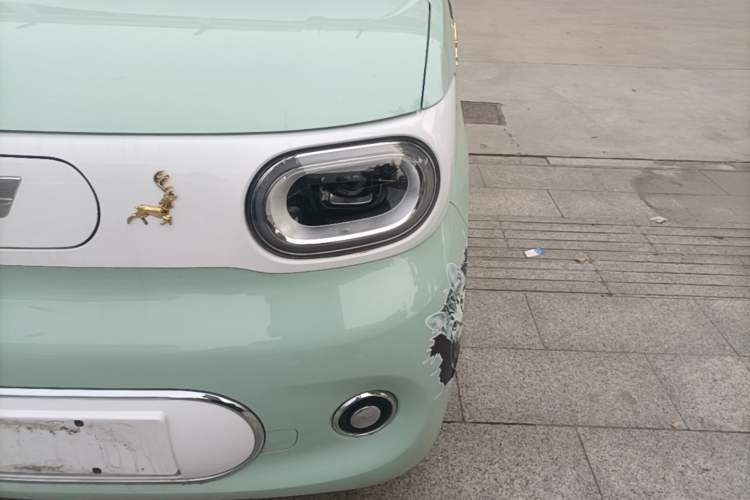 Used Wuling Hongguang MINIEV 2024 3rd Generation 215km Advanced Version Left Front Headlight