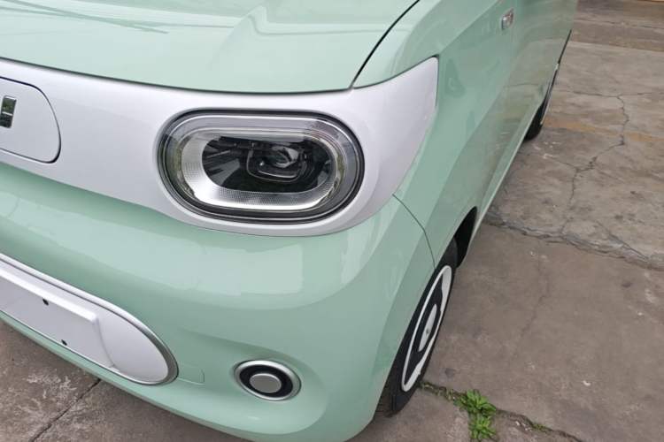 Used Wuling Hongguang MINIEV 2024 3rd Generation 215km Youth Edition Left Front Headlight