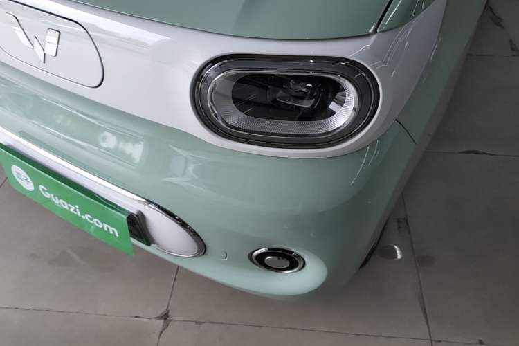 Used Wuling Hongguang MINIEV 2024 3rd Generation 170 km Left Front Headlight