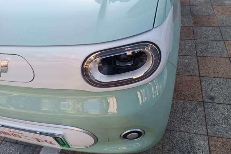 Used Wuling Hongguang MINIEV 2024 3rd Generation 215km Youth Edition Left Front Headlight