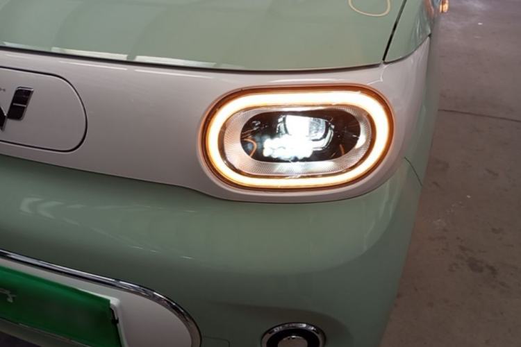 Used Wuling Hongguang MINIEV 2024 3rd Generation 215km Youth Edition Left Front Headlight