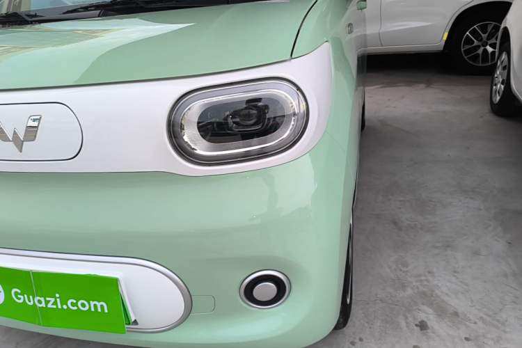 Used Wuling Hongguang MINIEV 2024 3rd Generation 215km Youth Edition Left Front Headlight
