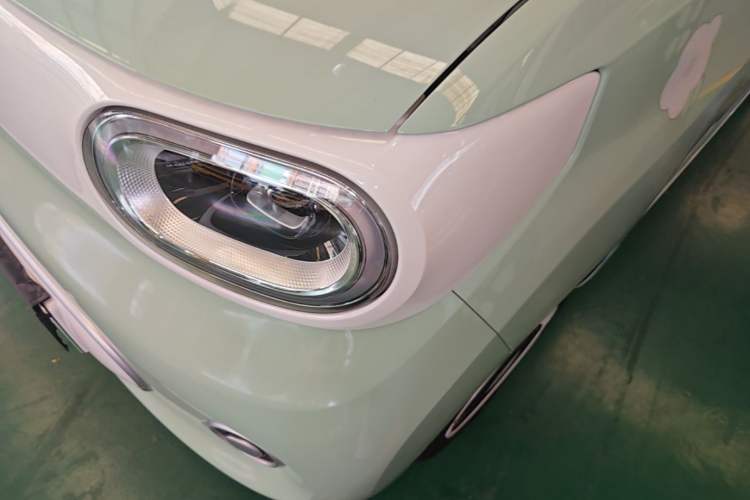Used Wuling Hongguang MINIEV 2024 3rd Generation 215km Youth Edition Left Front Headlight