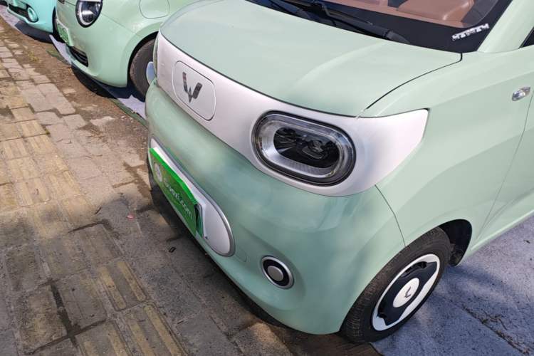 Used Wuling Hongguang MINIEV 2024 3rd Generation 215km Youth Edition Left Front Headlight