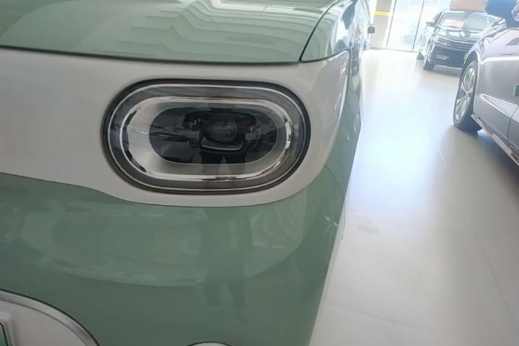 Used Wuling Hongguang MINIEV 2024 3rd Generation 215km Youth Edition Left Front Headlight