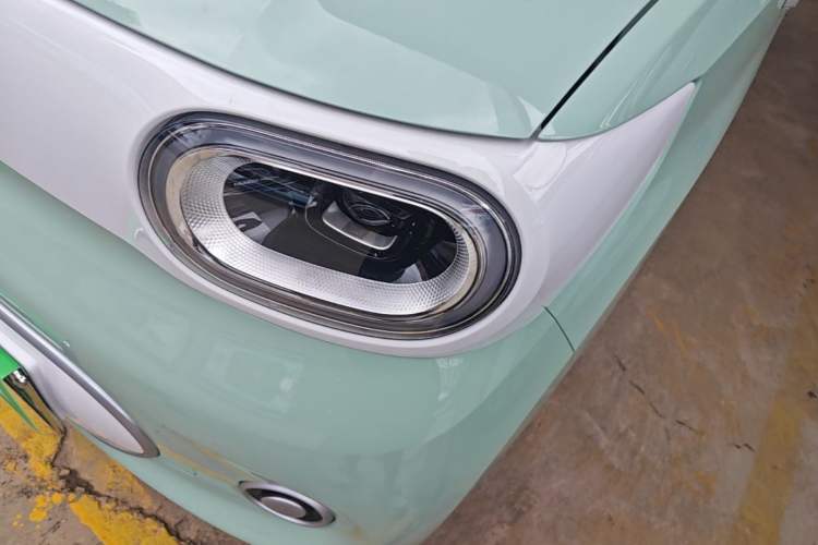 Used Wuling Hongguang MINIEV 2024 3rd Generation 215km Youth Edition Left Front Headlight