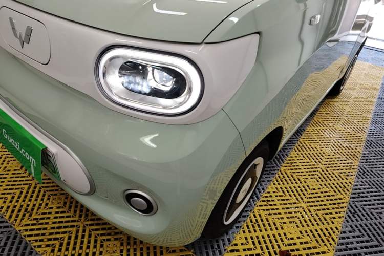 Used Wuling Hongguang MINIEV 2024 3rd Generation 215km Youth Edition Left Front Headlight