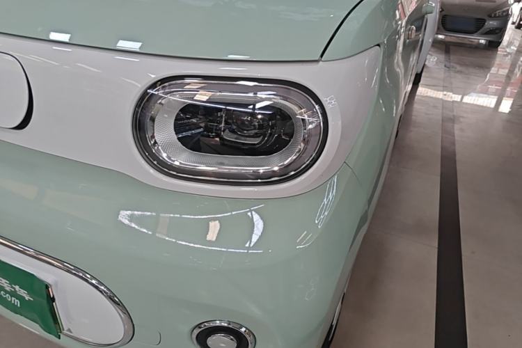 Used Wuling Hongguang MINIEV 2024 3rd Generation 215km Advanced Version Left Front Headlight