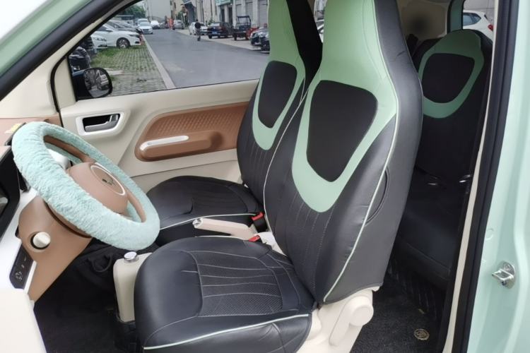Used Wuling Hongguang MINIEV 2024 3rd Generation 170 km Left Front Seat