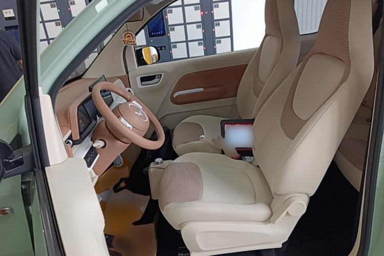Used Wuling Hongguang MINIEV 2024 3rd Generation 215km Youth Edition Left Front Seat