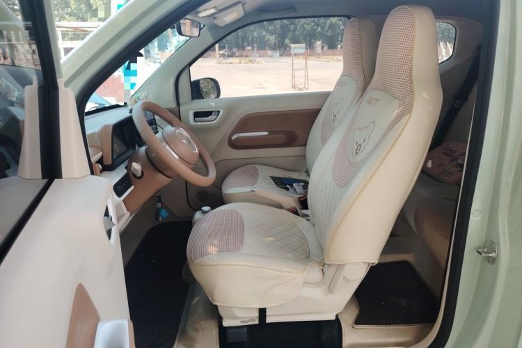 Used Wuling Hongguang MINIEV 2024 3rd Generation 215km Youth Edition Left Front Seat