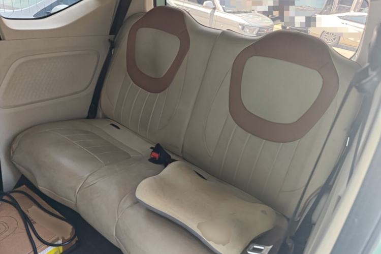Used Wuling Hongguang MINIEV 2024 3rd Generation 215km Advanced Version Left Rear Seat