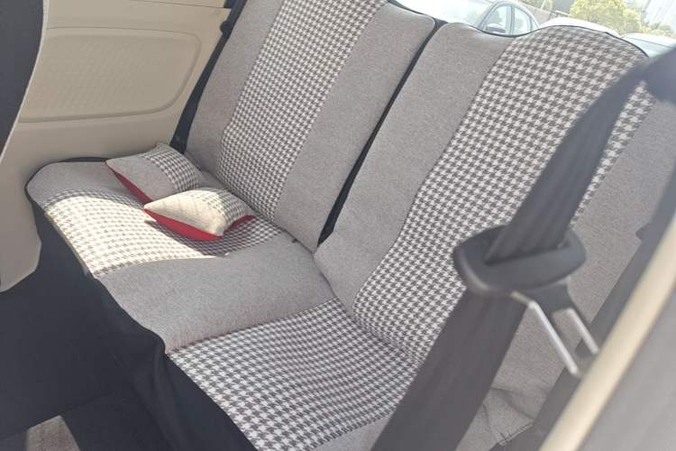 Used Wuling Hongguang MINIEV 2024 3rd Generation 215km Advanced Version Left Rear Seat