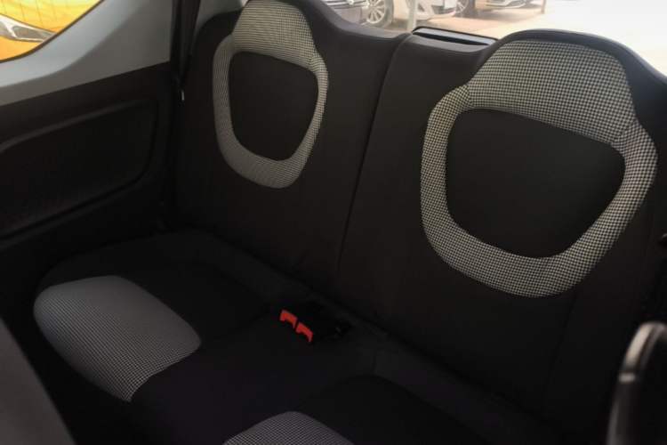 Used Wuling Hongguang MINIEV 2024 3rd Generation 215km Youth Edition Left Rear Seat