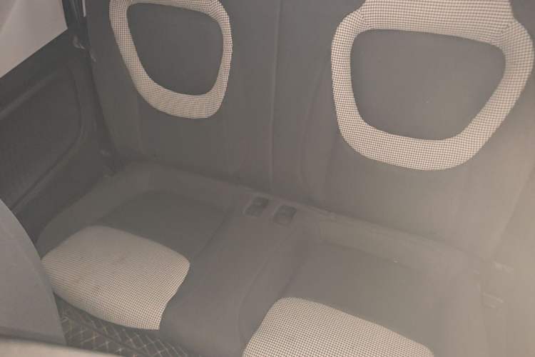 Used Wuling Hongguang MINIEV 2024 3rd Generation 215km Advanced Version Left Rear Seat