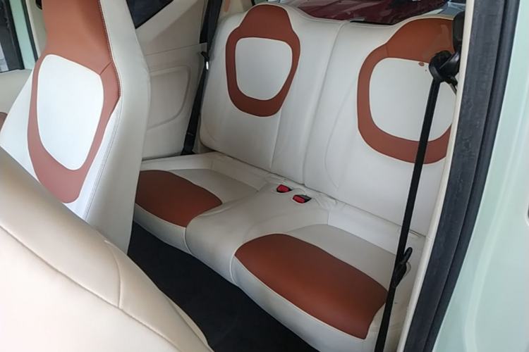 Used Wuling Hongguang MINIEV 2024 3rd Generation 215km Advanced Version Left Rear Seat