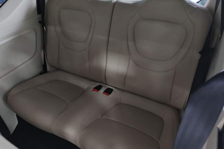 Used Wuling Hongguang MINIEV 2024 3rd Generation 215km Advanced Version Left Rear Seat