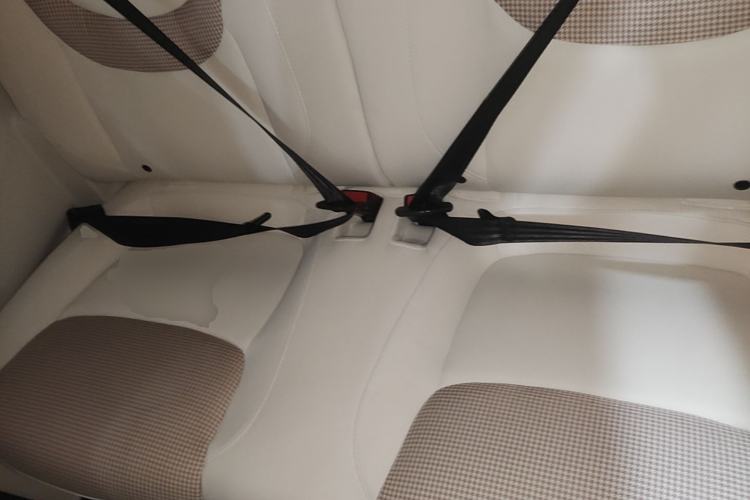 Used Wuling Hongguang MINIEV 2024 3rd Generation 215km Youth Edition Left Rear Seat