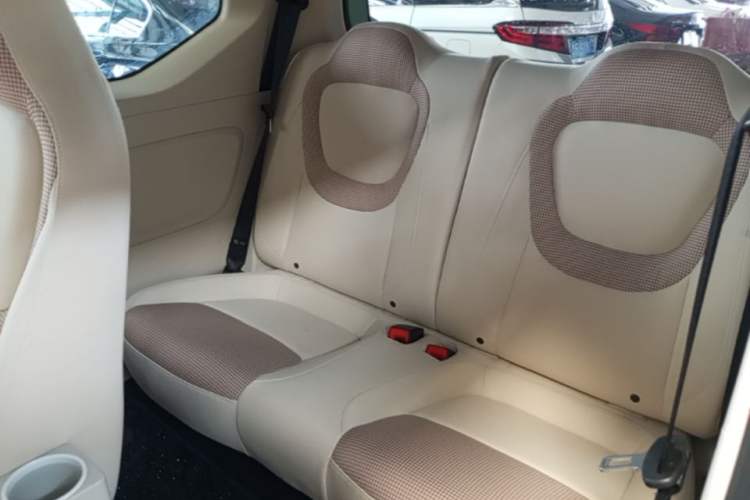 Used Wuling Hongguang MINIEV 2024 3rd Generation 215km Youth Edition Left Rear Seat
