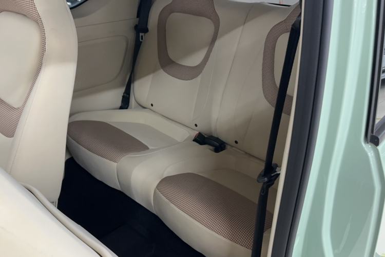 Used Wuling Hongguang MINIEV 2024 3rd Generation 215km Youth Edition Left Rear Seat