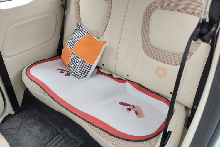 Used Wuling Hongguang MINIEV 2024 3rd Generation 215km Advanced Version Left Rear Seat