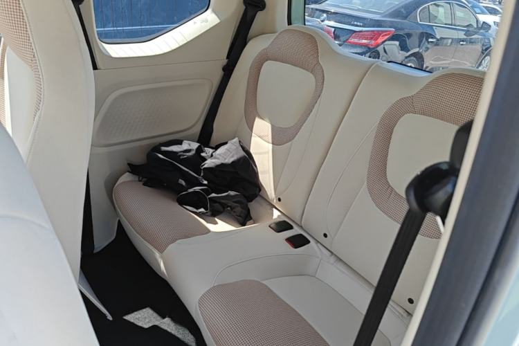 Used Wuling Hongguang MINIEV 2024 3rd Generation 215km Youth Edition Left Rear Seat