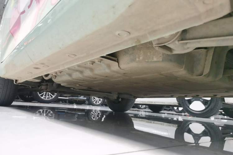Used Wuling Hongguang MINIEV 2024 3rd Generation 215km Advanced Version Left Side Sill