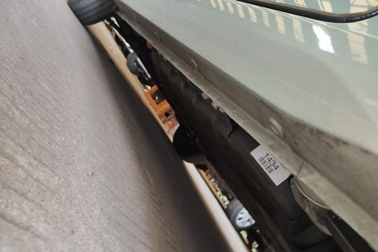 Used Wuling Hongguang MINIEV 2024 3rd Generation 215km Advanced Version Left Side Sill