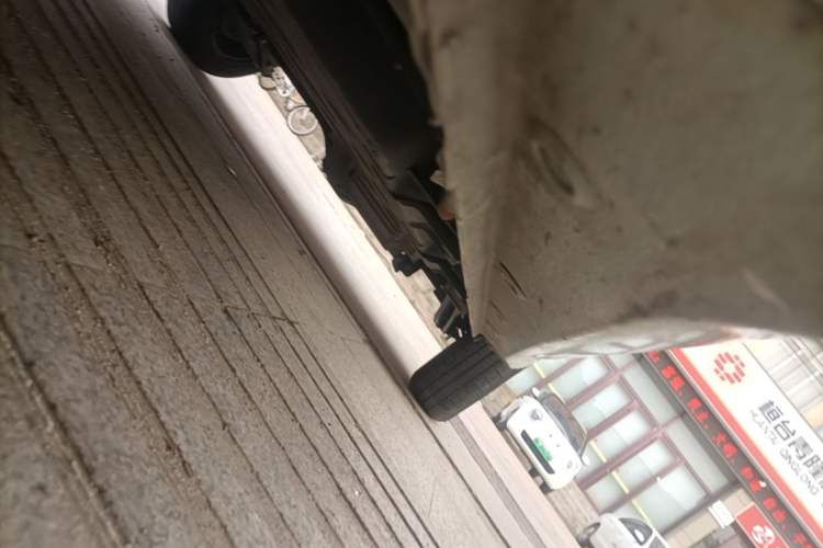 Used Wuling Hongguang MINIEV 2024 3rd Generation 215km Advanced Version Left Side Sill