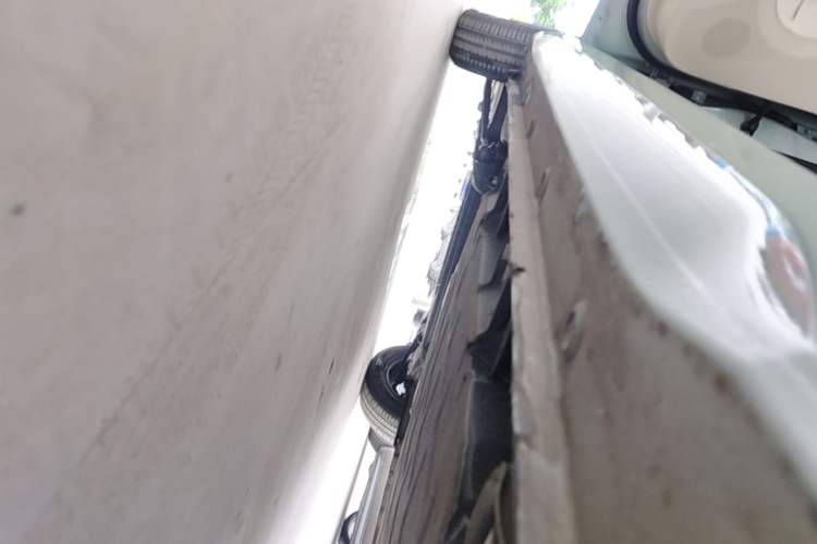 Used Wuling Hongguang MINIEV 2024 3rd Generation 215km Youth Edition Left Side Sill
