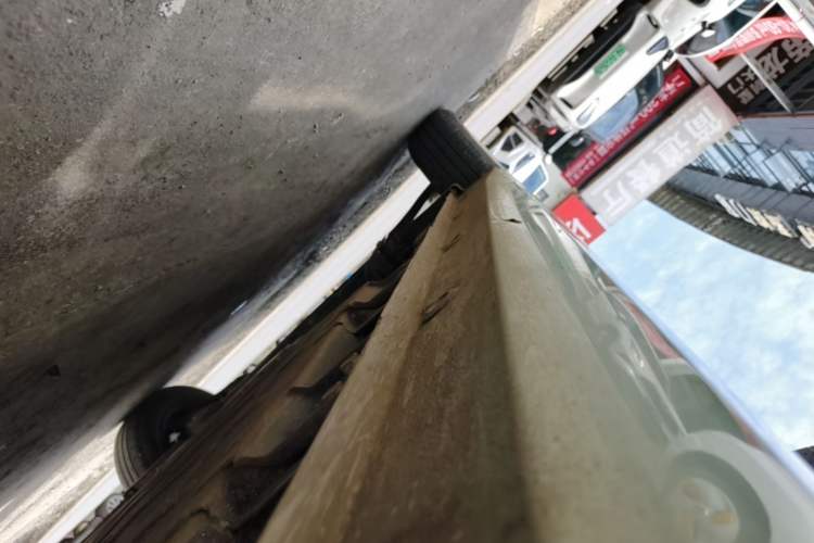 Used Wuling Hongguang MINIEV 2024 3rd Generation 215km Advanced Version Left Side Sill