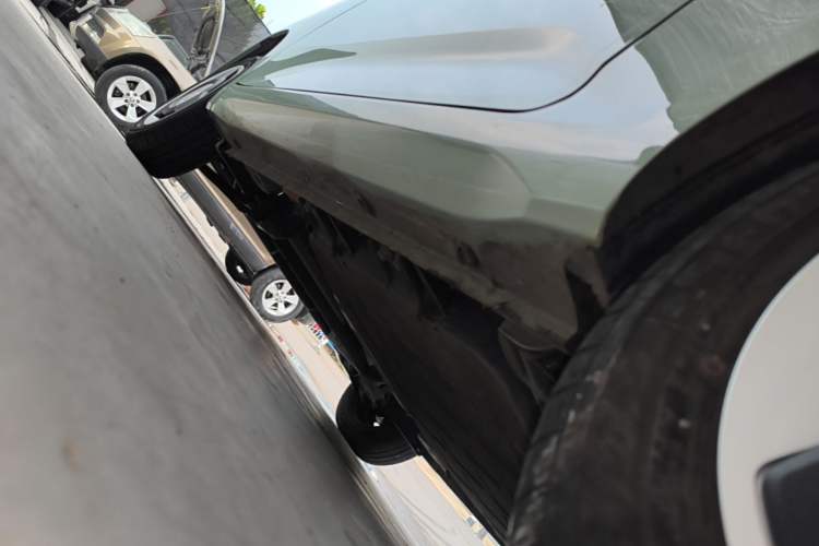 Used Wuling Hongguang MINIEV 2024 3rd Generation 215km Youth Edition Left Side Sill